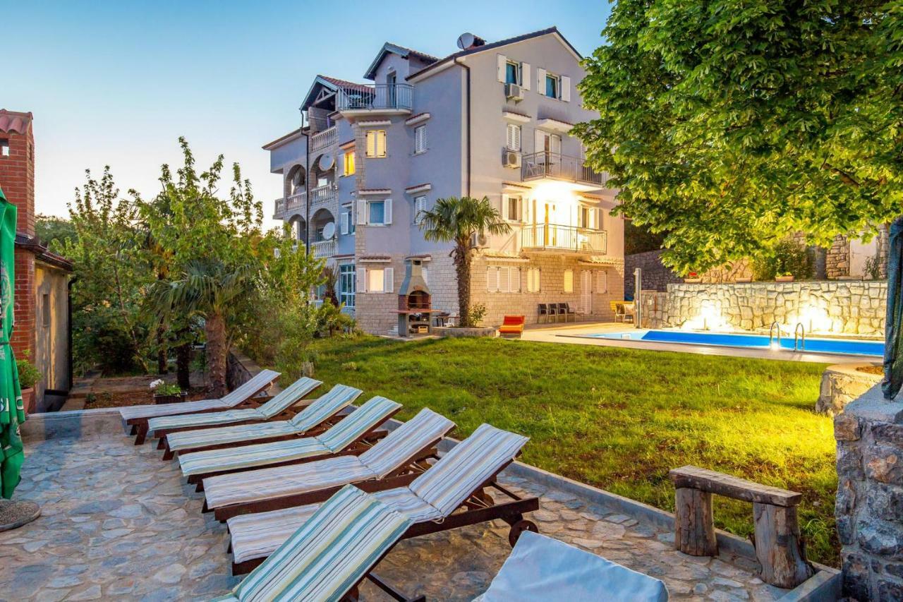 Villa Giani Apartments With Swimming Pool オパティヤ エクステリア 写真
